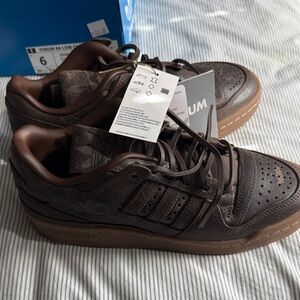 Adidas Chocolate Brown Forum Low Sneakers